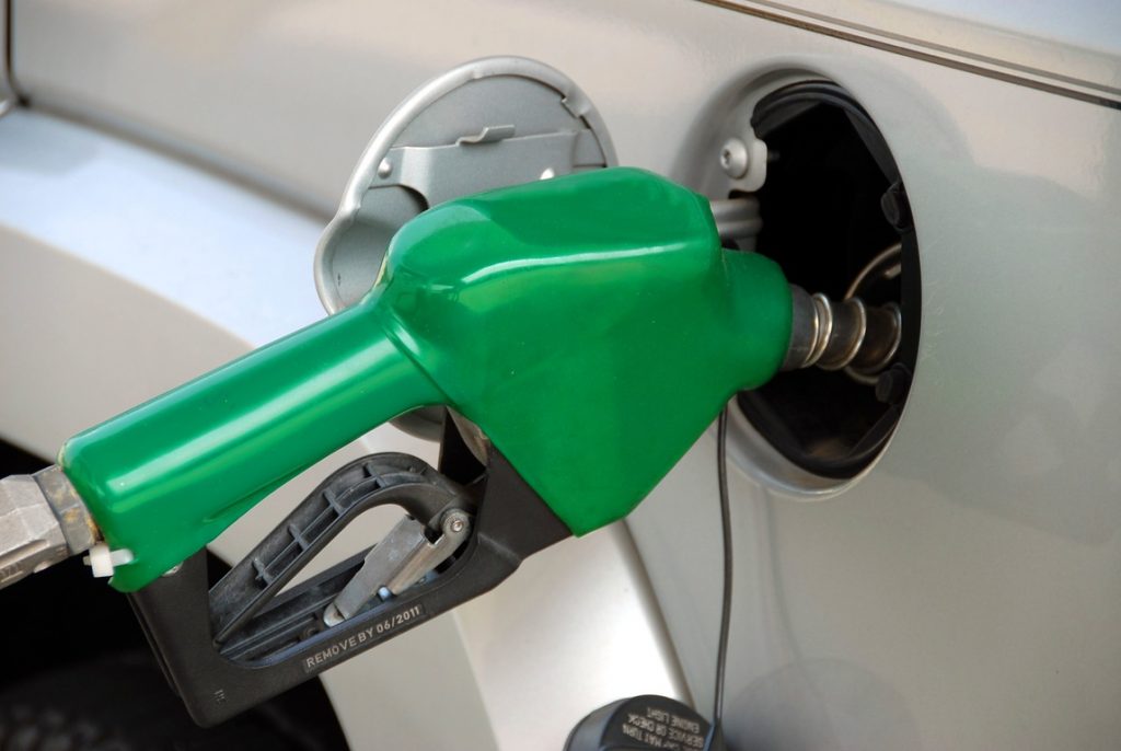 Минэнерго сообщило о снижении цен на топливо