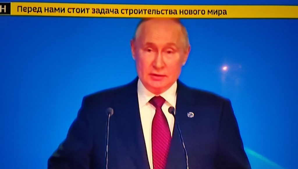 Путин объяснил свои слова о том, что границы России не заканчиваются нигде