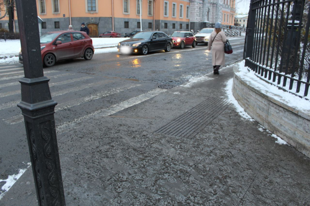 В Петербурге становится опасной игра в снежки?