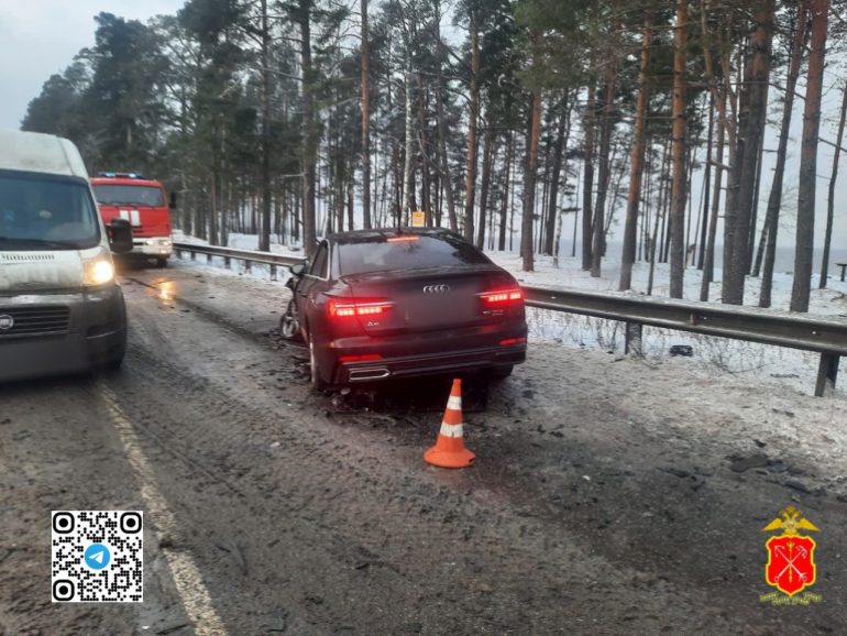 Полиция показала кадры ДТП в Лебяжье, где один погиб, трое пострадали