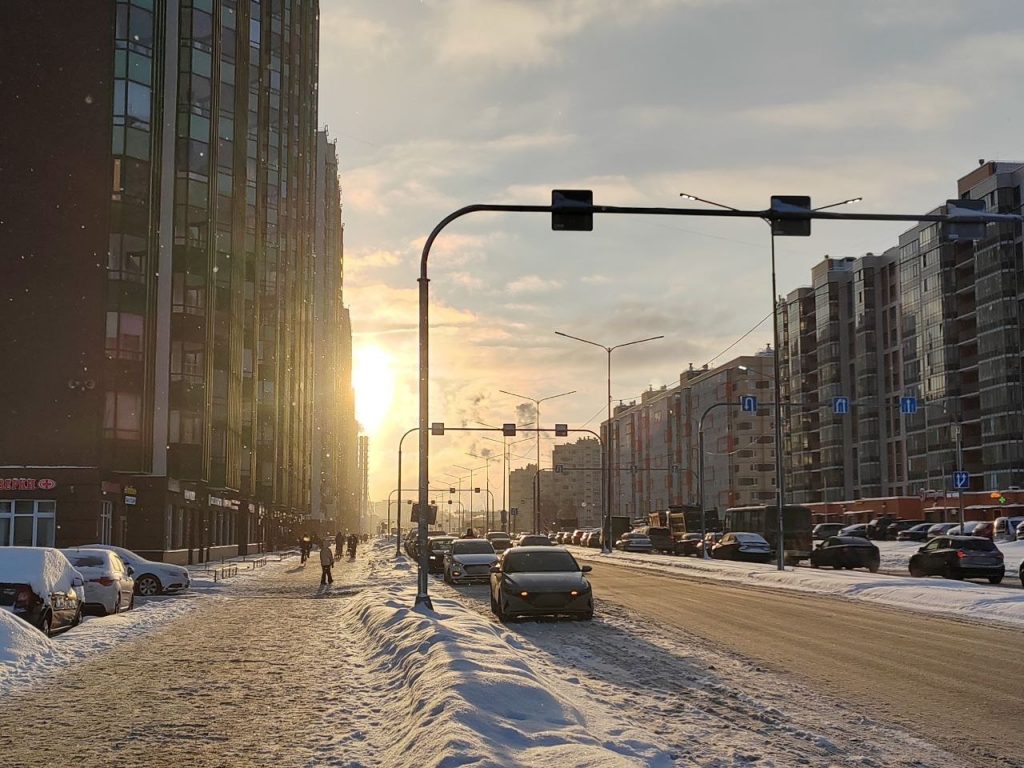 Перед Новым годом в Петербурге выглянуло солнце