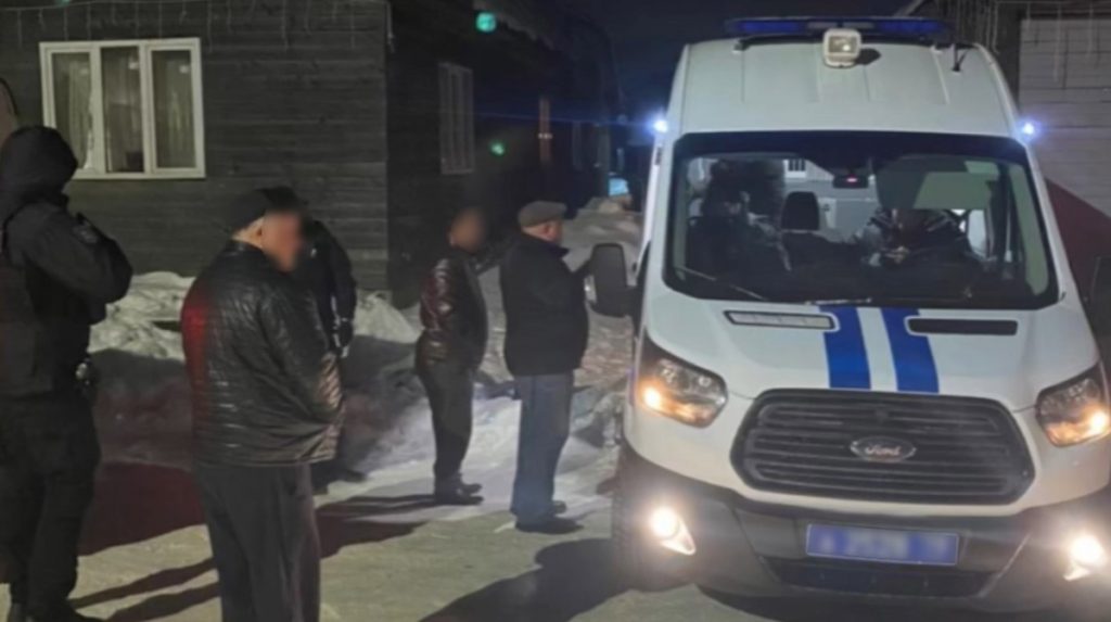 Полиция Петербурга нашла 35 кочевников, уклонявшихся от службы в армии 