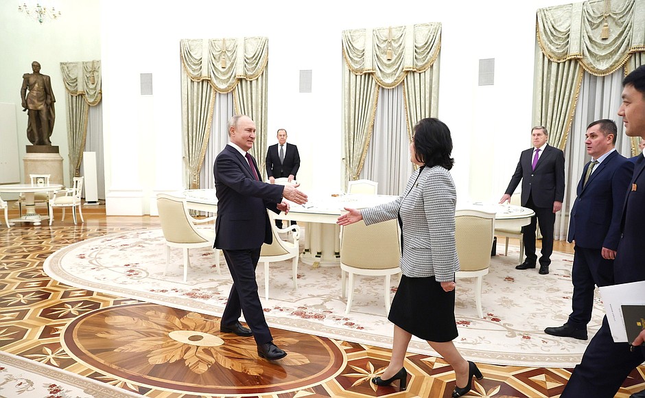 Путин встретился в Кремле с «железной леди Страны чучхе»