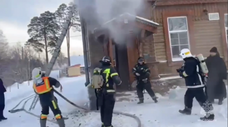 В Лебяжьем горел приход храма Николая Чудотворца