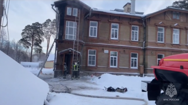 В Лебяжьем горел приход храма Николая Чудотворца