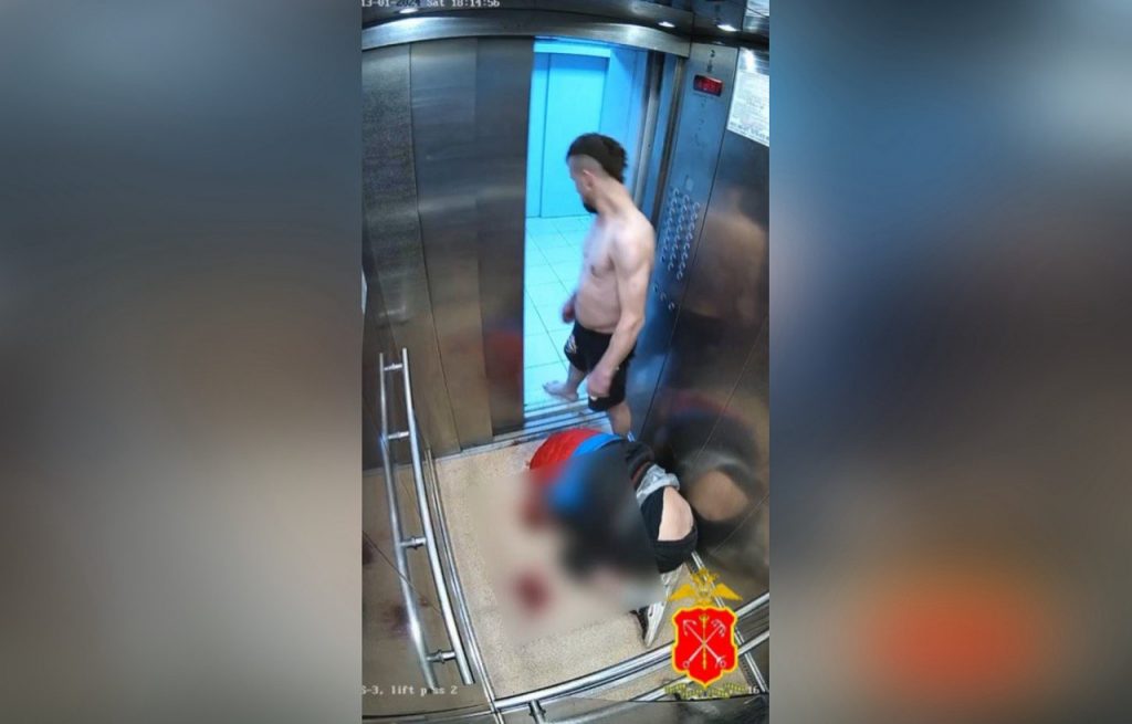 Возбуждено уголовное дело по факту избиения мужчины в лифте в Мурино