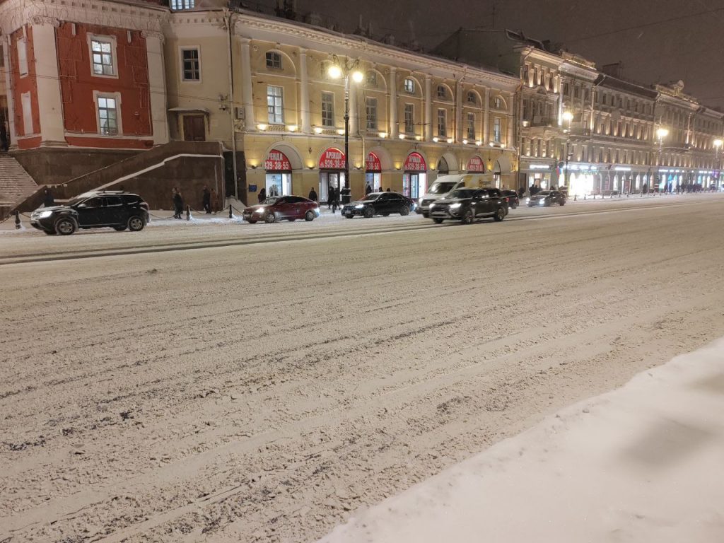 В Яндексе снежный митинг о ситуации в центре Петербурга