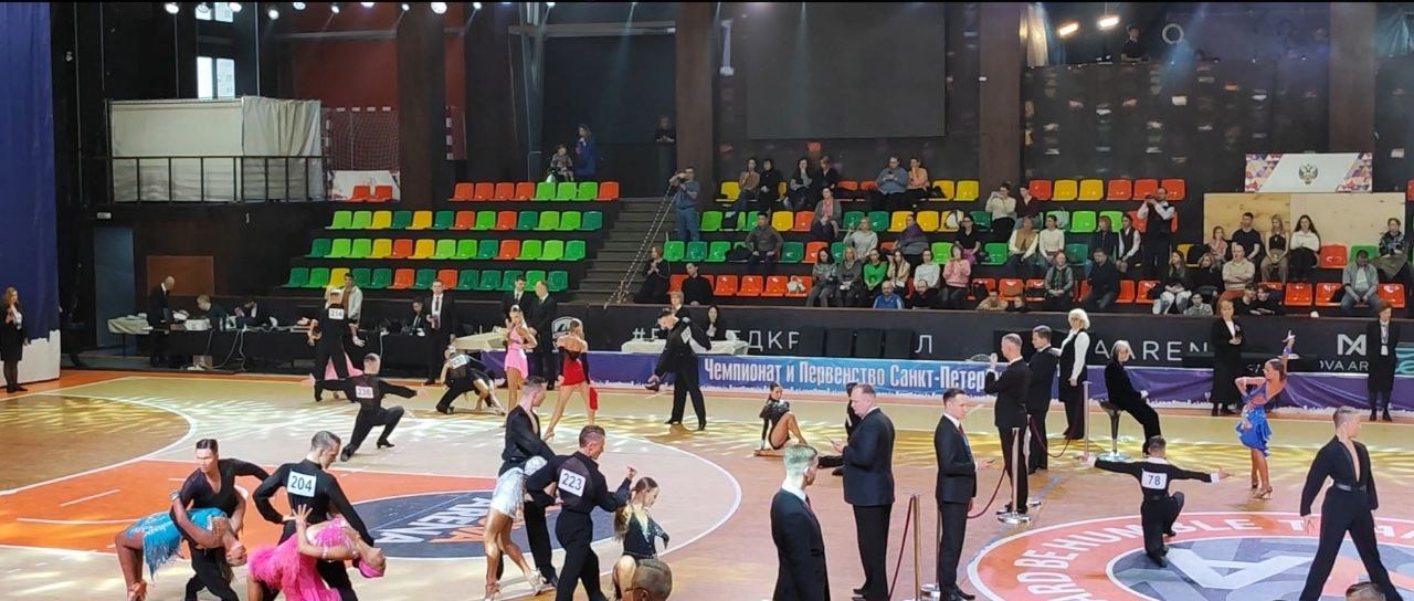В Петербурге проходит чемпионат и первенство города по бальным танцам
