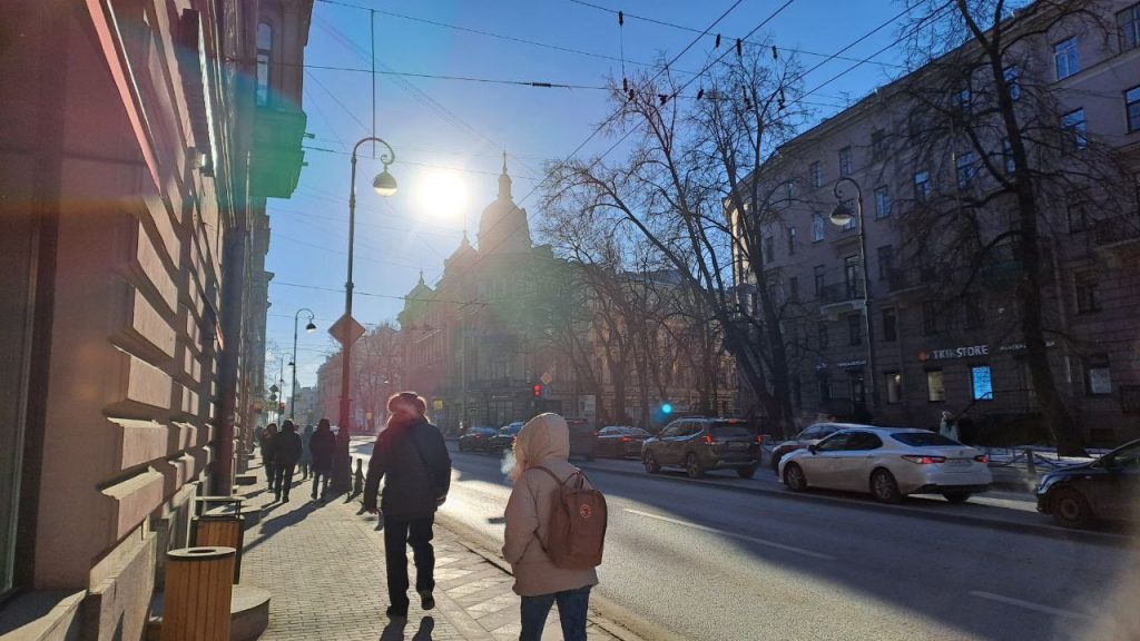 В Петербурге в феврале солнце выглядывало на 35 часов