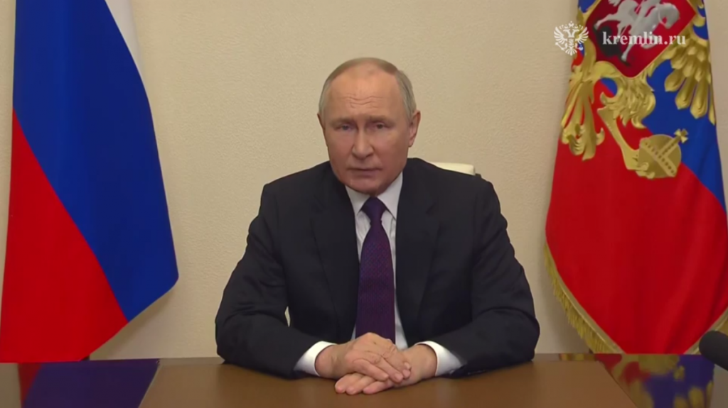 Путин поздравил «Газпром» с 31-летием