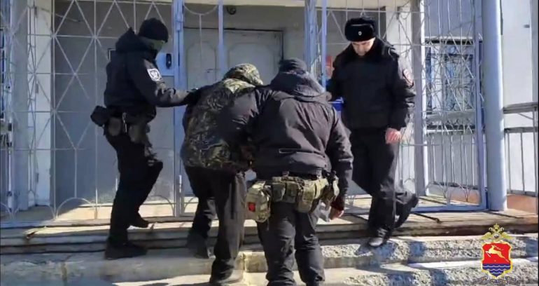 Под Магаданом пенсионеру грозит до 7 лет колонии за одобрение теракта в Крокусе