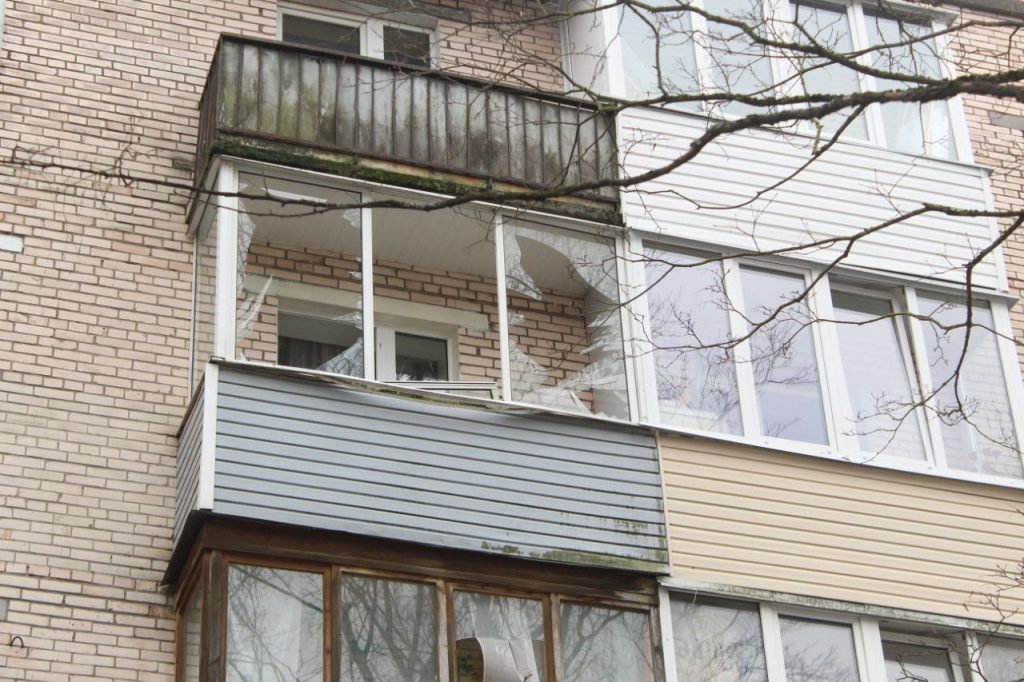 Жильцам пострадавших квартир на Пискаревском оплатят коммуналку, пока идет ремонт