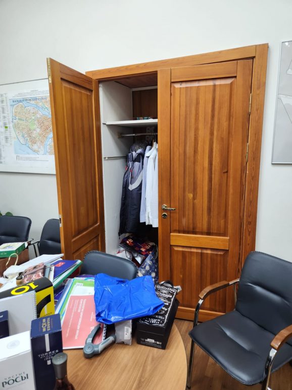 Что ищут в районных администрациях Петербурга сотрудники СК, МВД и ФСБ