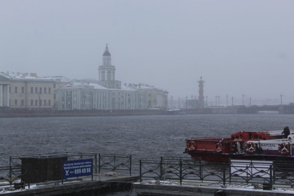 Снег в Петербурге продолжит идти всю ночь