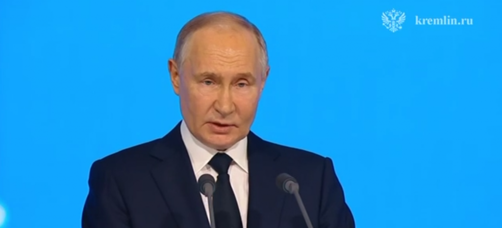Путин заявил, что на Байкало-Амурской магистрали появятся вторые пути
