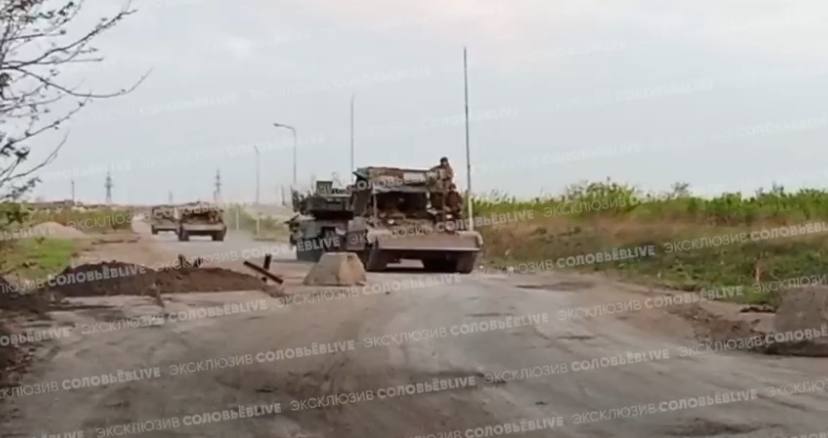Соловьев показал подбитый танк Leopard, который едет в парк «Патриот»