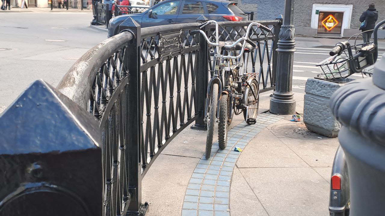 На Рубинштейна ойкают велосипедисты