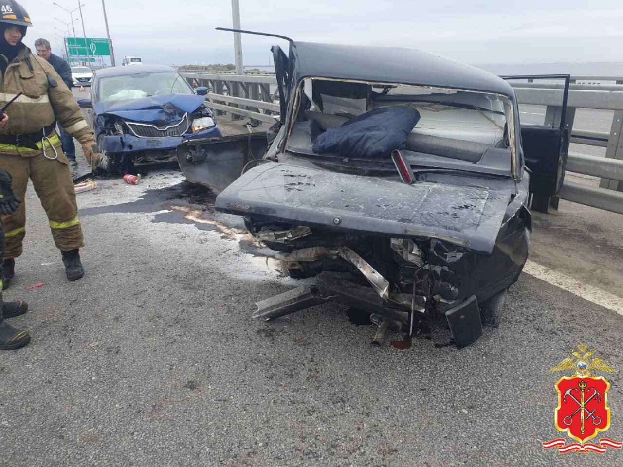 Skoda Rapid на дамбе влетела в остановившийся «ВАЗ-2107», погиб пенсионер