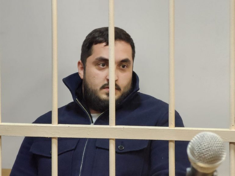 Ограждение на Поцелуевом мосту восстановили после трагедии с автобусом