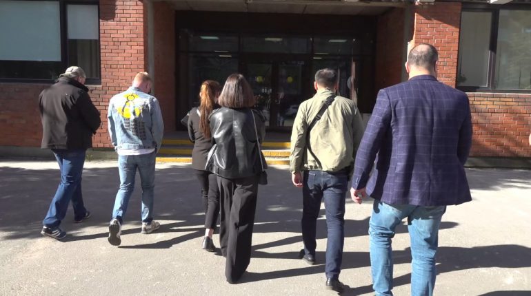 В Петербурге задержали ОПГ по делу о легализации 3 тысяч мигрантов 