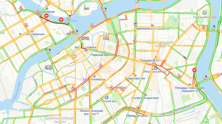 На КАД у Мурино растянулась пробка в 9 км