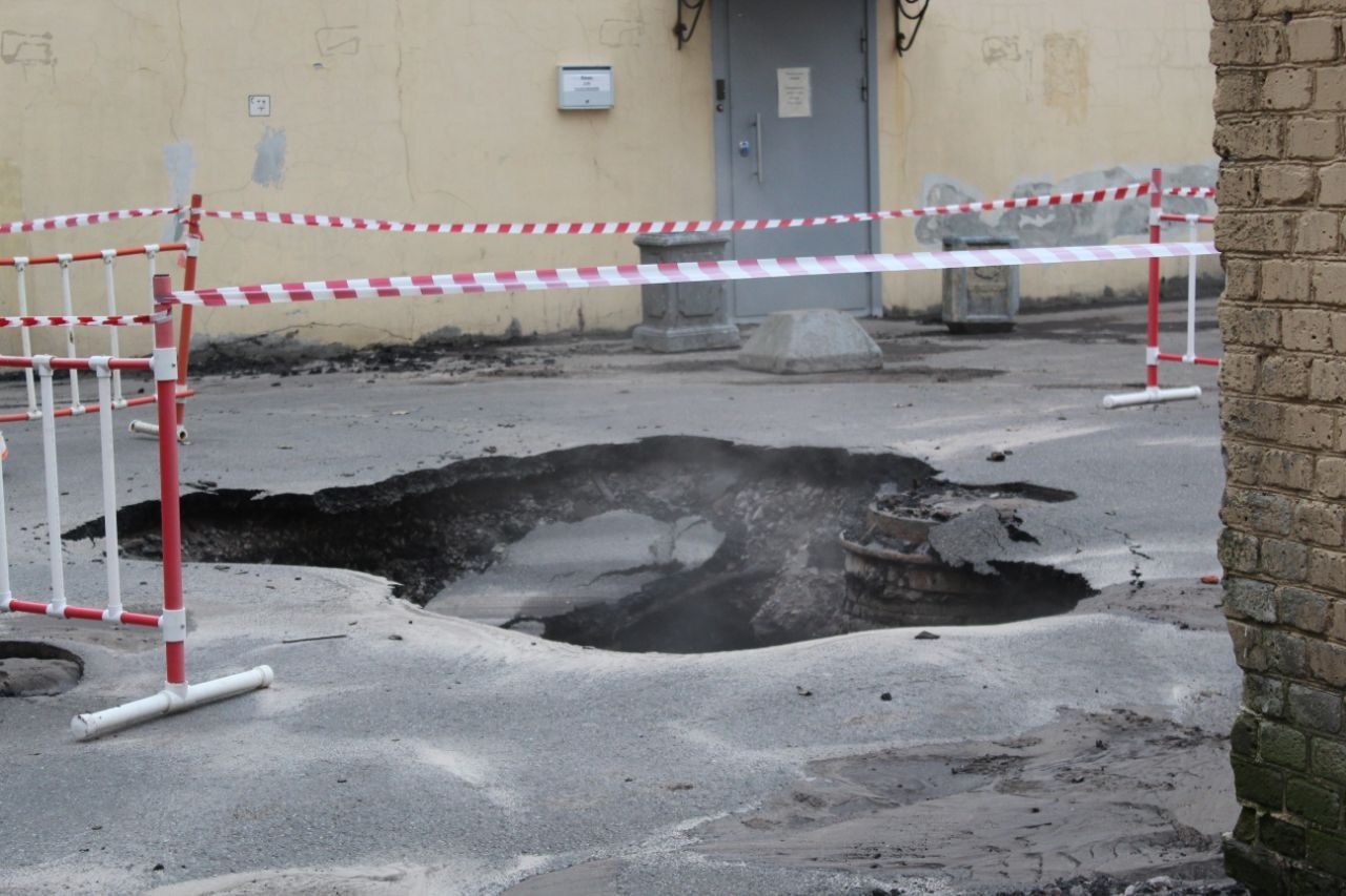 Отопительный сезон в Петербурге завершен: топ-9 масштабных прорывов