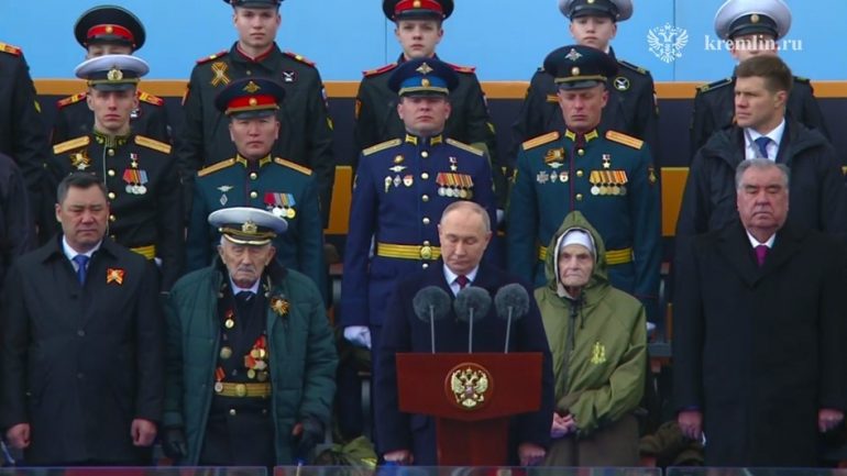 «За Россию! За Победу! Ура!»: Путин произнес речь на Красной площади