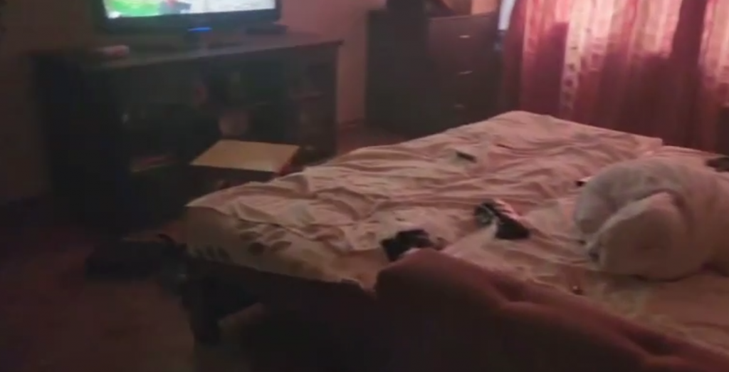 Росгвардия показала видео из квартиры на Народной, где погиб стрелок