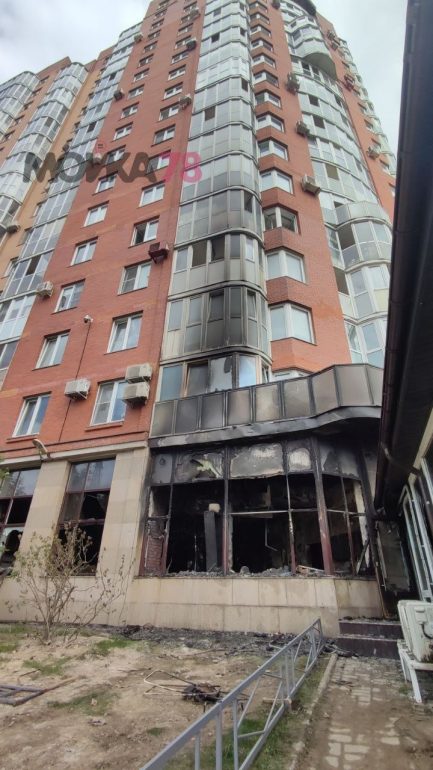 Последствия пожара в «Чайхане» на Богатырском