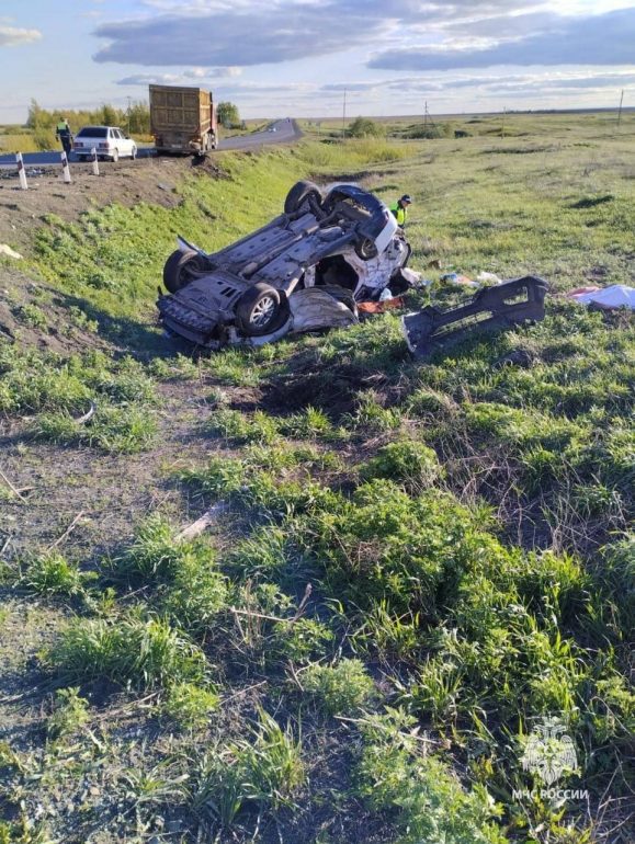 Четыре человека погибли в ДТП с фурой под Оренбургом