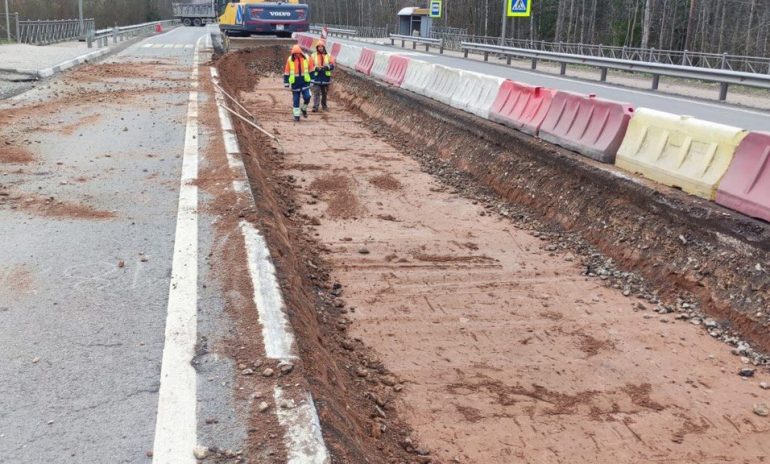 В ноябре завершат ремонт трассы А-114 Вологда-Тихвин в Ленобласти