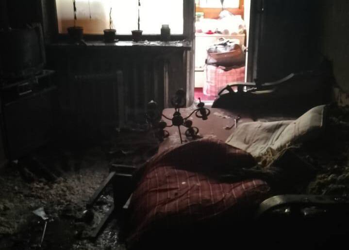 Мужчина погиб в горящей квартире в Уфе