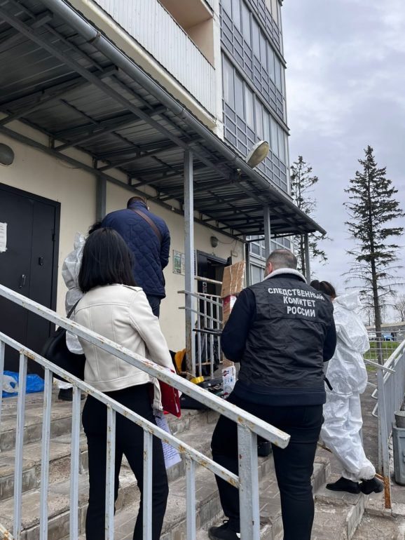 СК задержал подозреваемого в расчленении матери в Шушарах