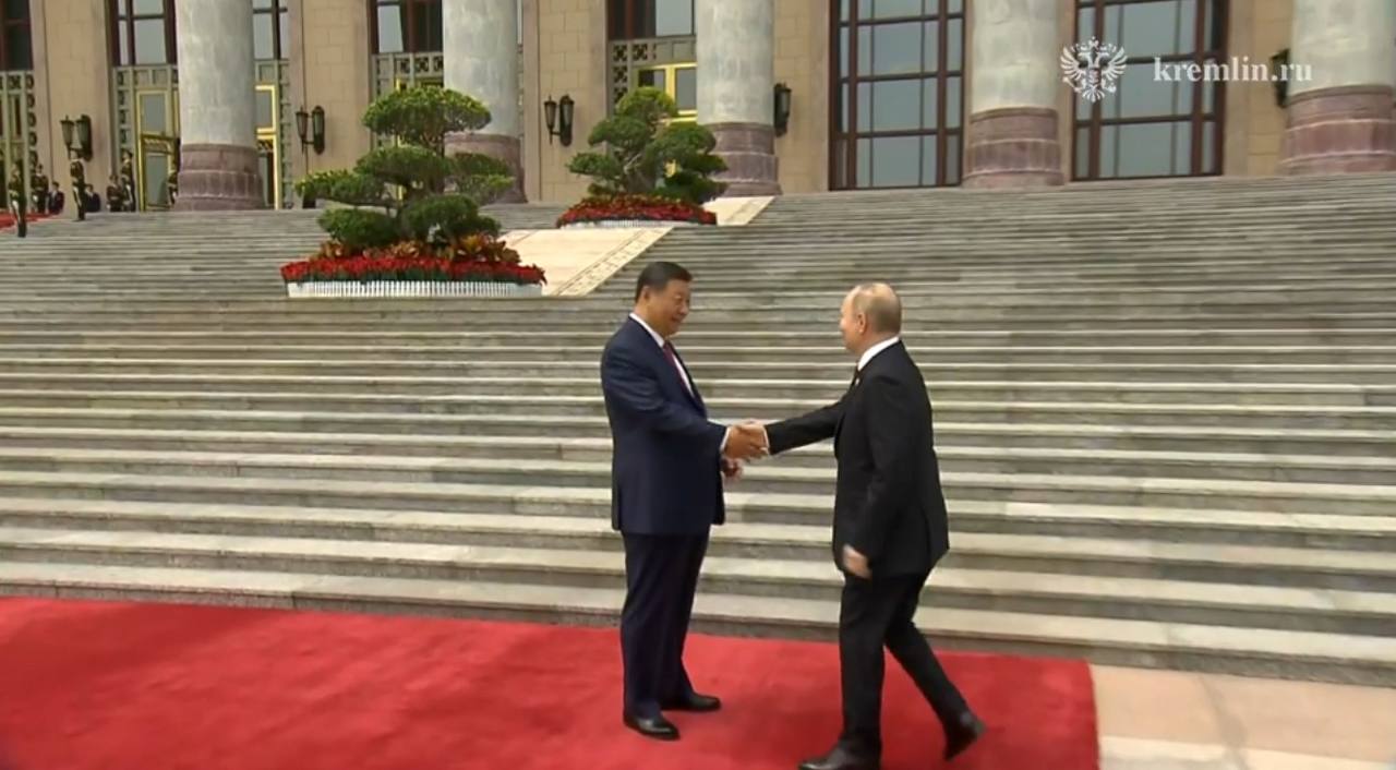 Путин заявил о братской дружбе между Россией и Китаем