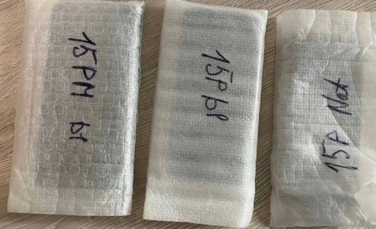 Полиция показала допрос управляющего ПВЗ Ozon за хищение iPhone на 1,5 млн