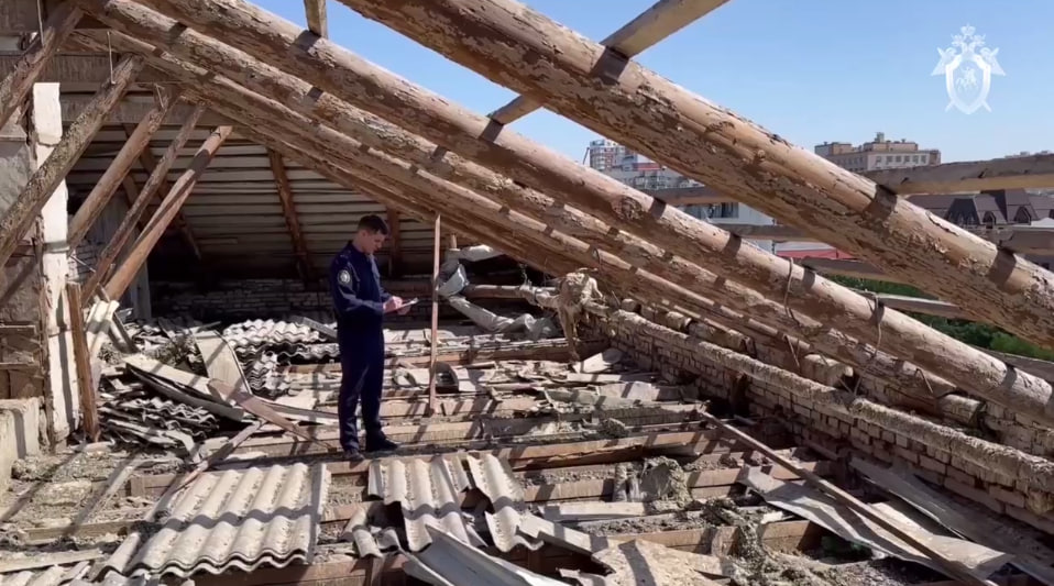 В Краснодаре возбуждено уголовное дело после обрушения крыши школы
