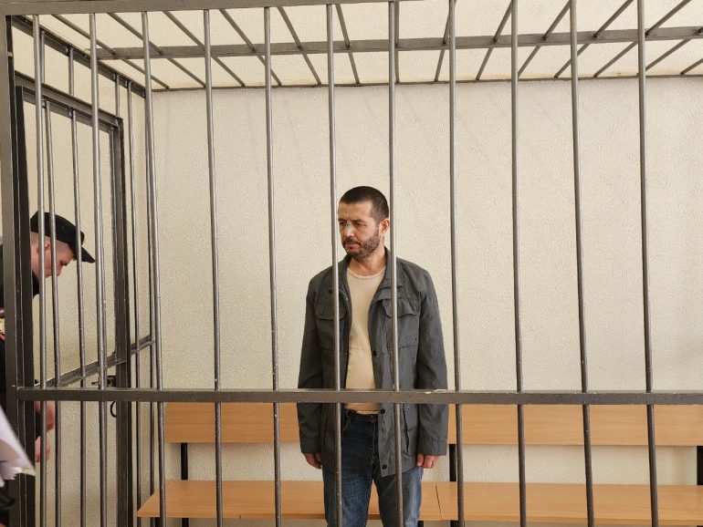 Суд отправил Рахматшоха Курбонова в СИЗО