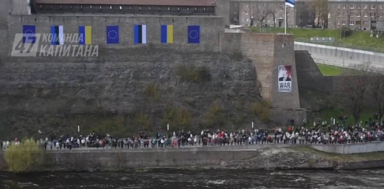 В Нарве школьникам запретили преподавать на русском языке