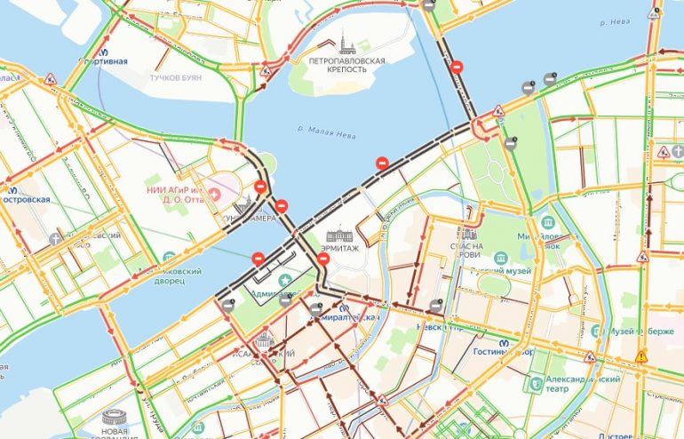 Где жителю и гостю Петербурга увидеть шоу "Алые паруса" в акватории Невы и салют