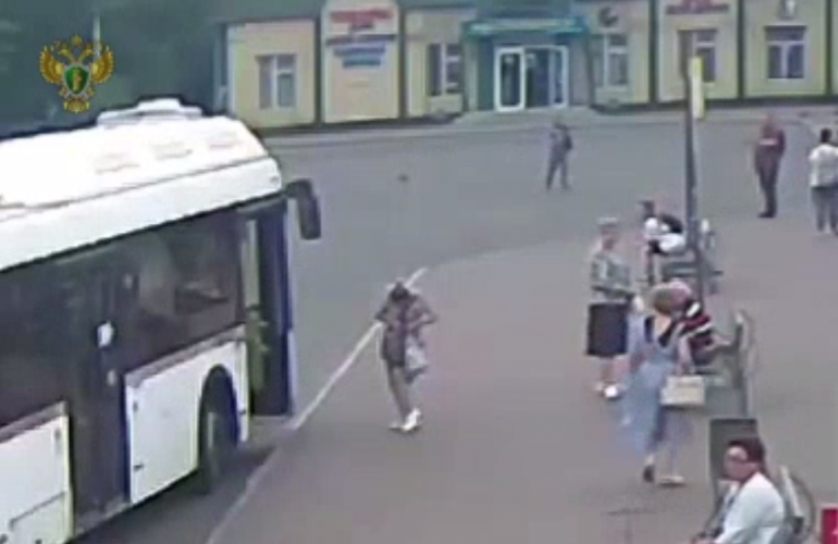 СК возбудил дело после смертельного ДТП в Домодедово с автобусом