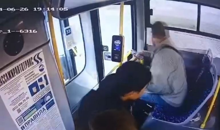 Прокуратура показала расстрелянный у "Лесной" автобус