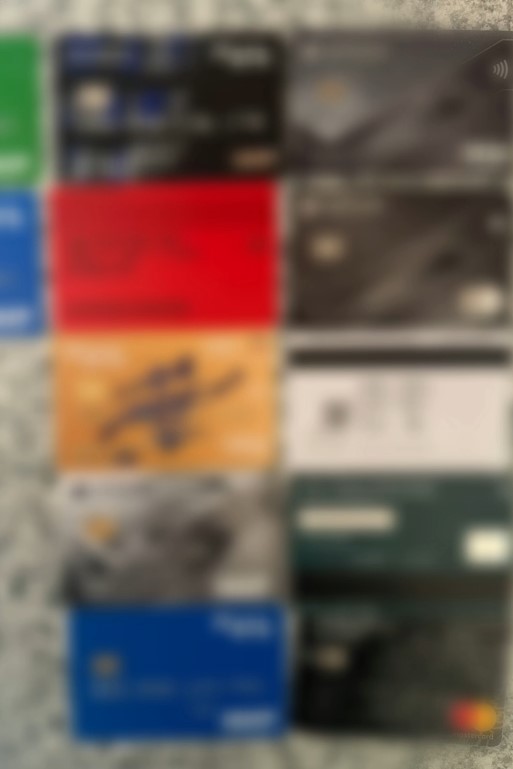 В Петербурге товарищей задержали за серию интернет-мошенничеств на полмиллиона