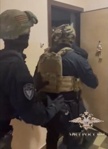 В Петербурге арестовали операторов 150 фейк-сайтов по продаже техники