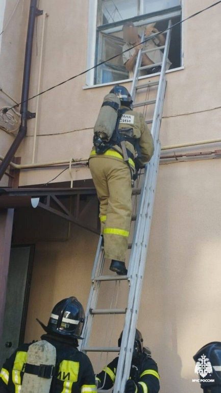 Самогонный аппарат стал причиной пожара в Ливнах