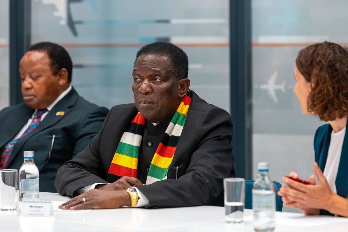 Проект развития санавиации в Зимбабве пошел на взлет в рамках ПМЭФ