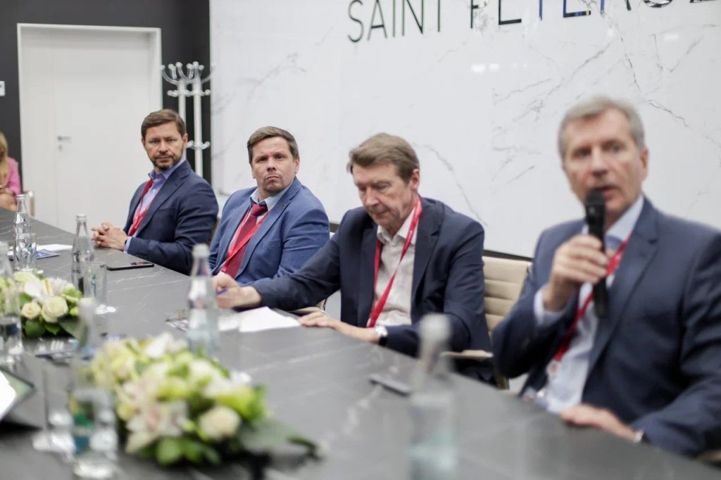 «Технопарк Санкт-Петербурга» собрал ИТ-компании обсудить проблематику и конкретные шаги перехода на отечественное ПО
