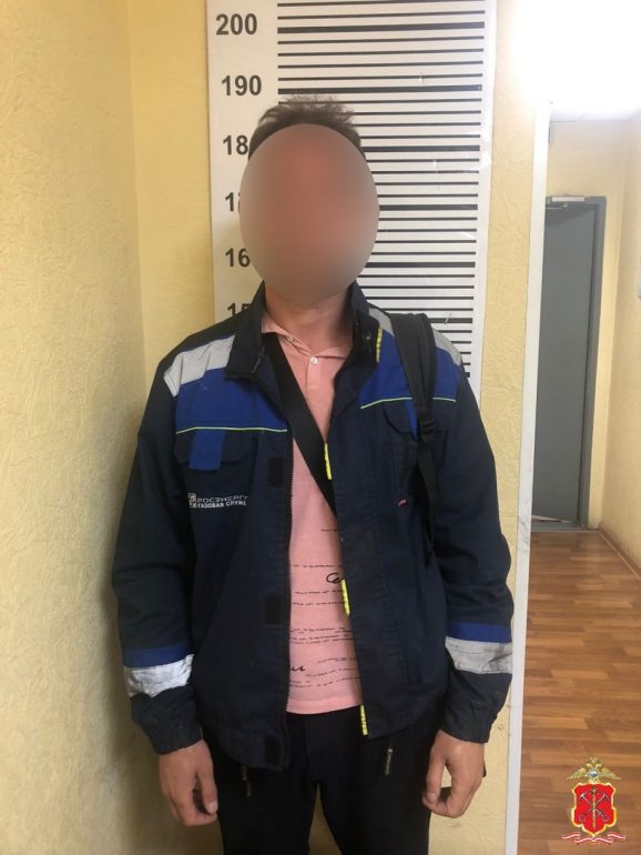 В Петербурге лже-газовщик обманул пенсионера