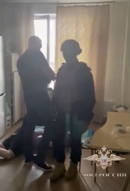 В Петербурге арестовали операторов 150 фейк-сайтов по продаже техники