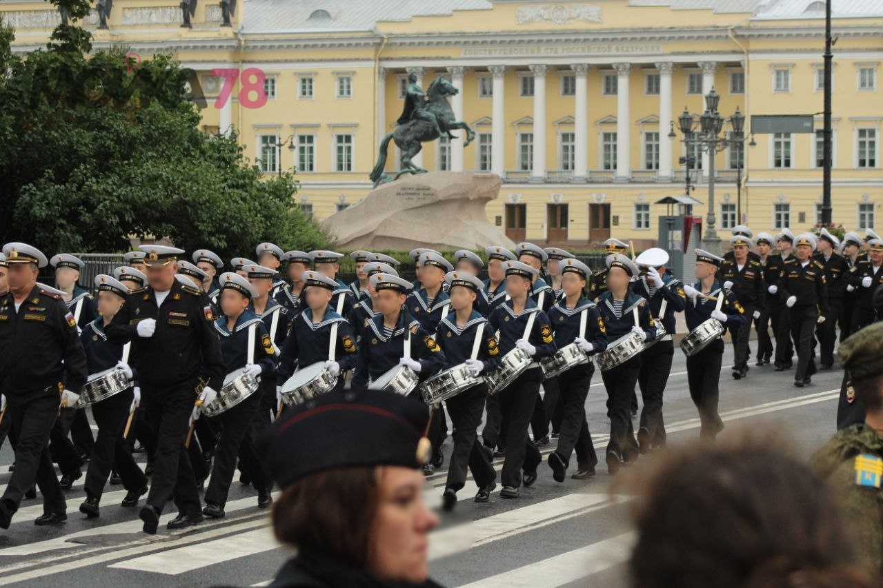 В Петербурге прошла репетиция военно-морского парада