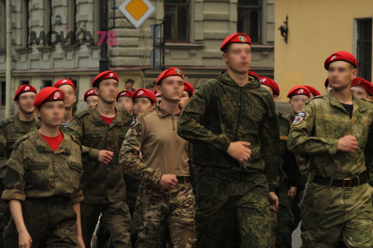 В Петербурге прошла репетиция военно-морского парада